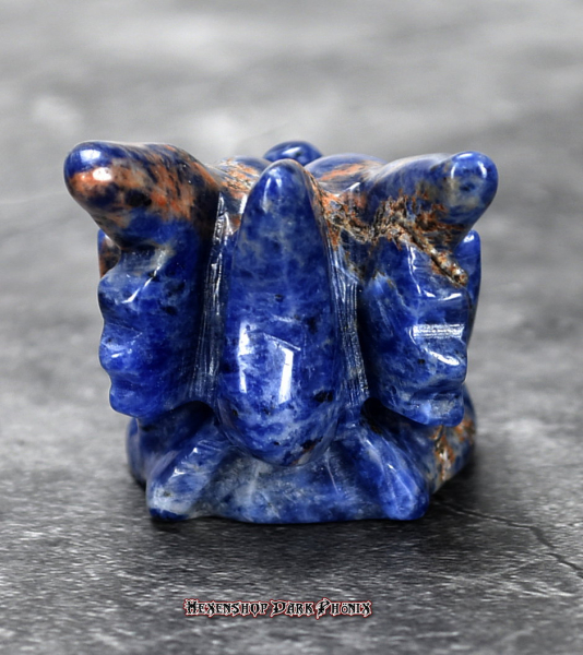 Hexenshop Dark Phönix Sodalith Drachen Kristallschädel Leif Totenkopf Halbedelstein